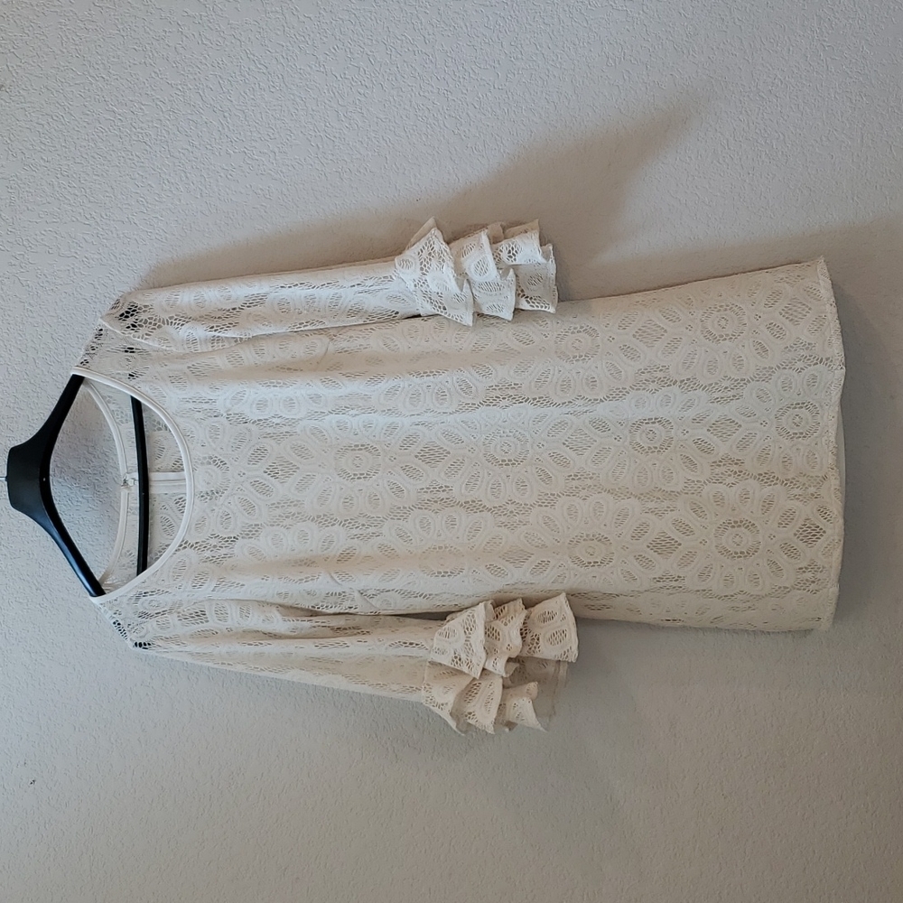 Karin Stevens lace dress, size 6, white